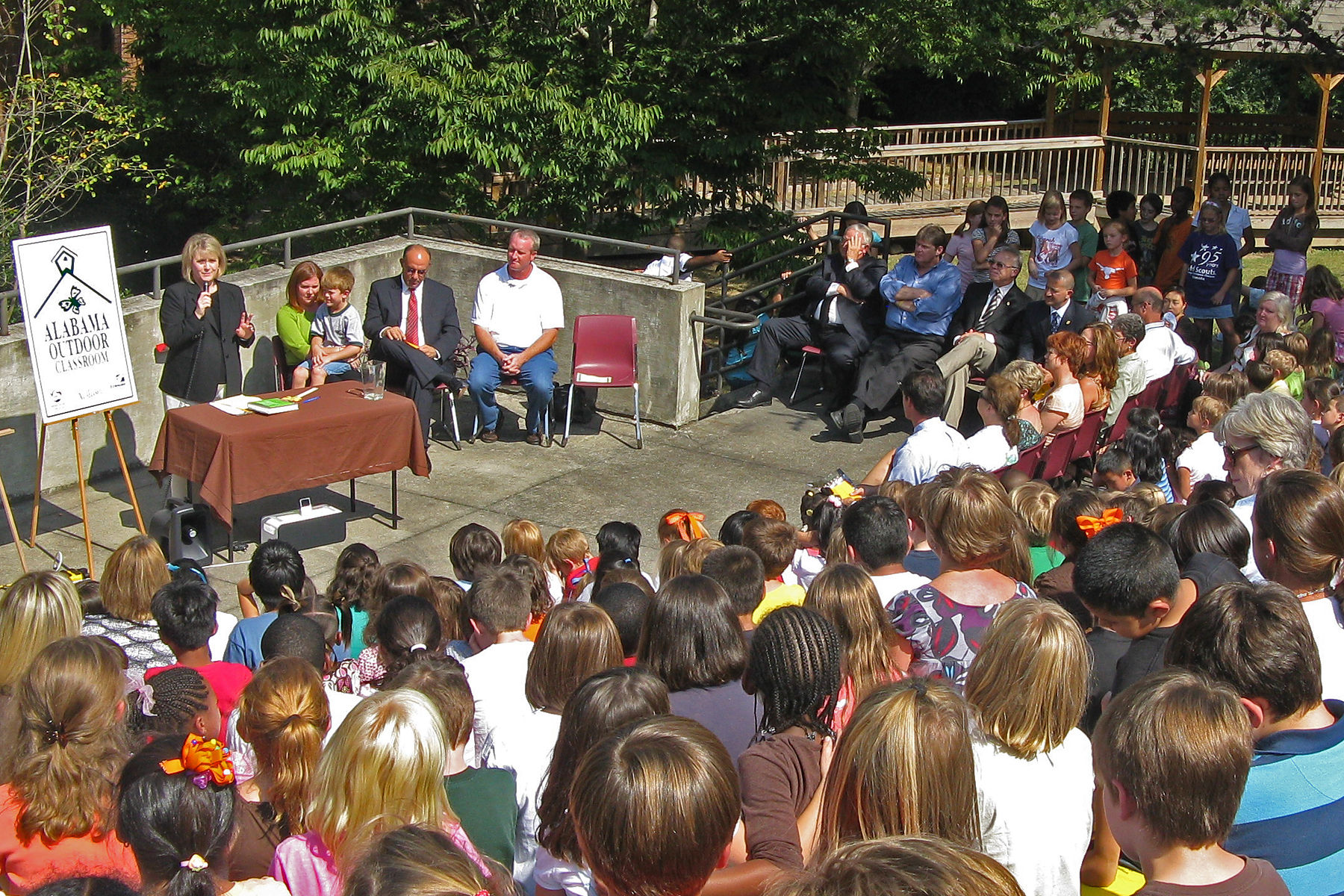 Gwin Elementary Outdoor Classroom Certification Ceremony