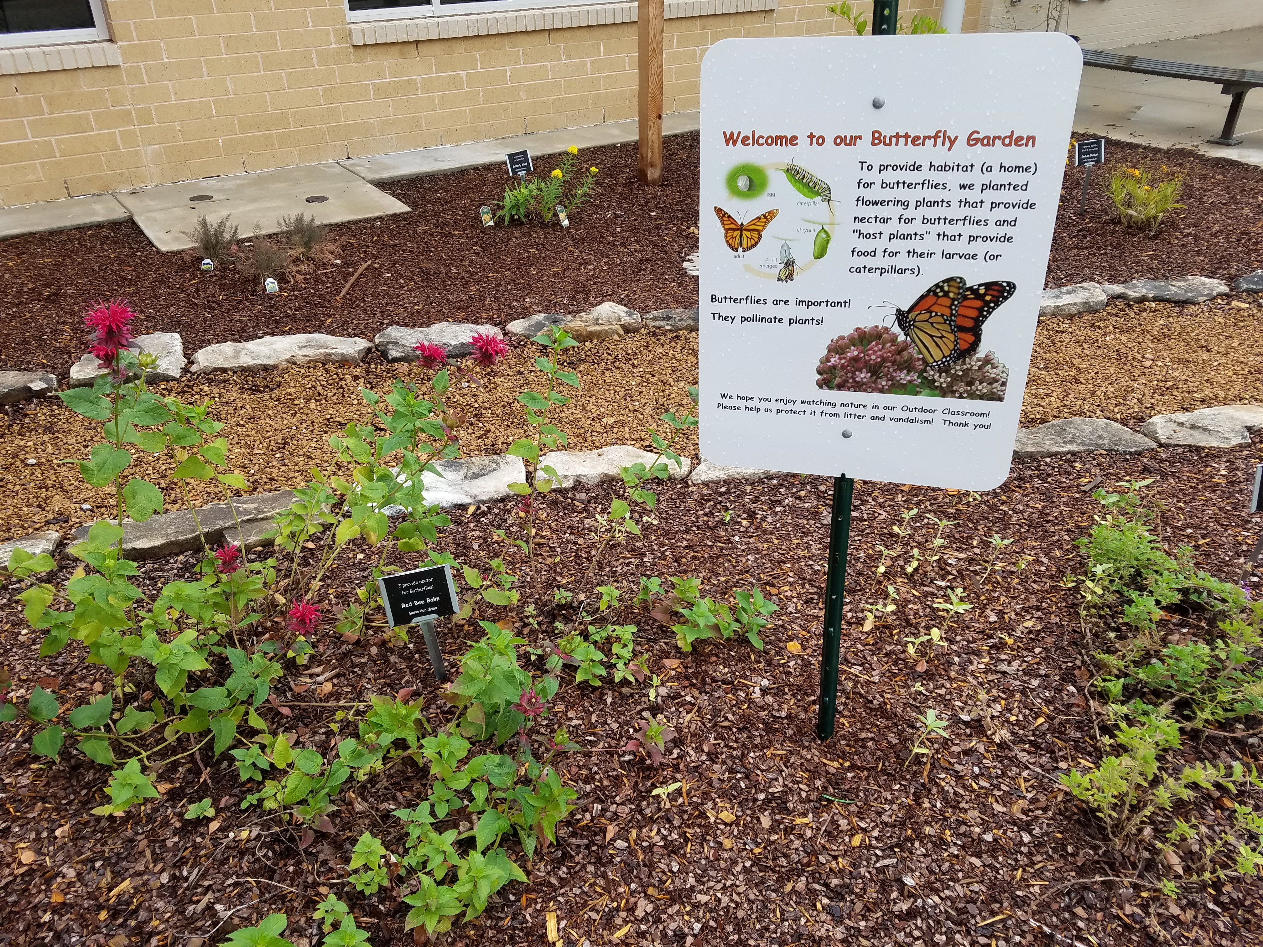 Sonnie Hereford Elementary Outdoor Classroom Sign
